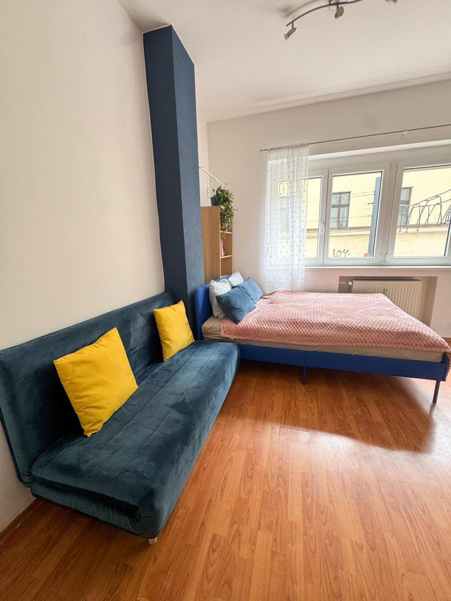 Old Town Cozy Studio In City Center Bratislava Esterno foto