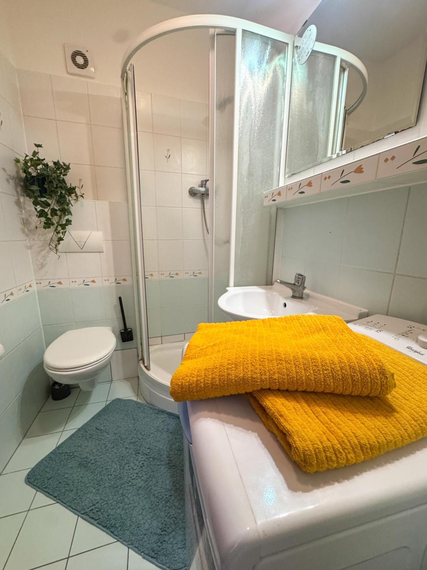 Old Town Cozy Studio In City Center Bratislava Esterno foto